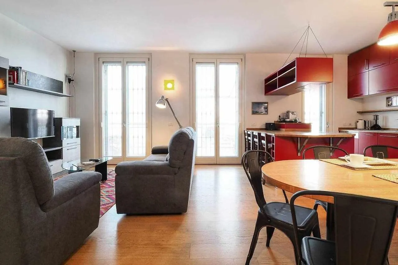 Uca14 Luxury Large 3Brs Private Terrace Citylife Milan 0*,  Italy